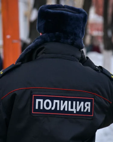 Массовая драка со стрельбой произошла возле ТЦ в подмосковном Подольске