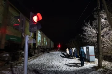 Фото: Дмитрий Анисимов: на остановках электрички Кемерово — Берёзовский усилили освещение 4