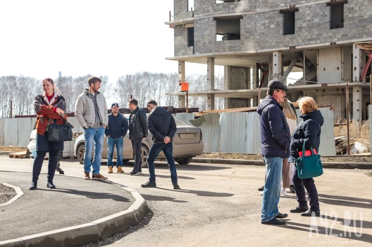 Фото: Проклятый новый дом. Как администрация Кемерова судится с застройщиком за долевые квартиры 3