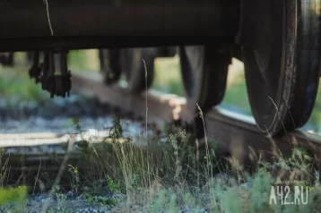 Фото: Двигавшиеся из Кузбасса вагоны с углём сошли с рельсов в Красноярском крае 1
