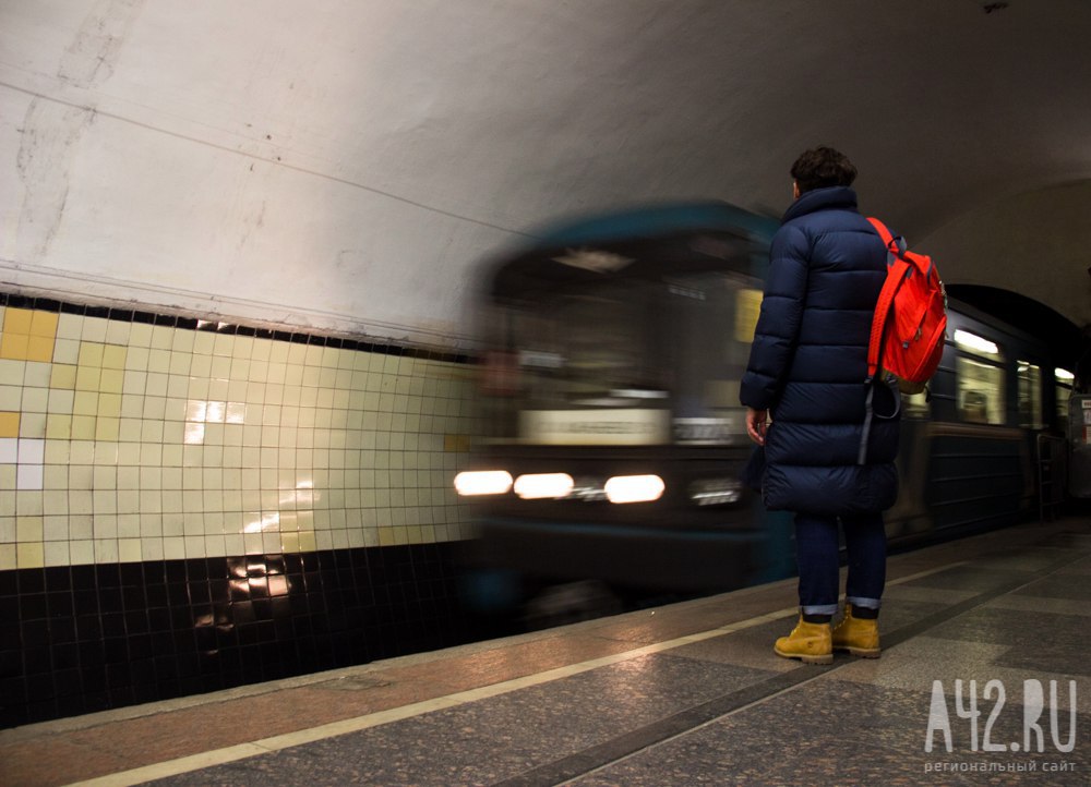 В московском метро остановили транспорт из-за проникшего в тоннель человека
