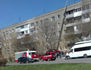 Фото: В кемеровской пятиэтажке случился пожар 3