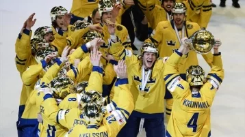 Фото: Чемпионом мира по хоккею стала сборная Швеции  1