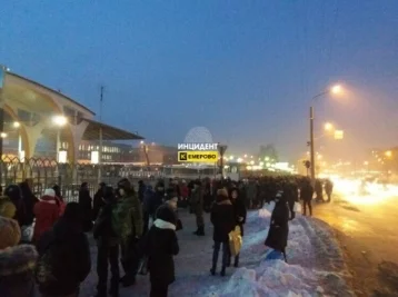 Фото: В Кемерове эвакуировали людей с автовокзала 1