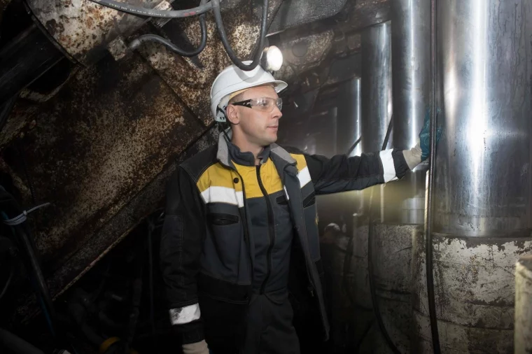 Фото: Бригада шахты имени А.Д. Рубана АО «СУЭК-Кузбасс» с начала года добыла 2 миллиона тонн угля 1