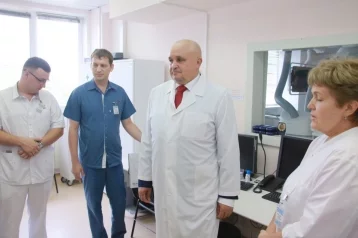 Фото: Сергей Цивилёв пообщался с пациентами областного кардиодиспансера 1