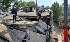 Разбор завалов дома в Ершове, где взорвался газ, осложнён риском обрушения конструкций