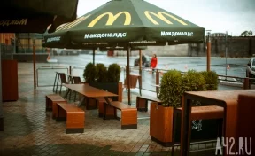 Приморская сеть «Еда и точка» намерена добиться смены названия преемника McDonald's