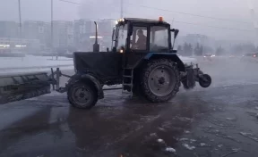 Трубопровод прорвало в Новокузнецке на Ильинке: залитая водой дорога перекрыта