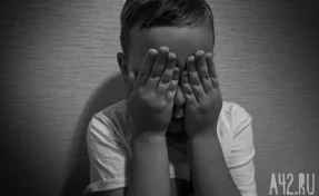 В Кузбассе мать душила 8-летнюю дочь и выгоняла трёх детей из дома: суд вынес приговор