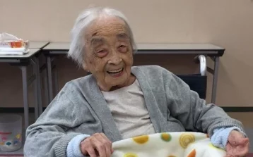 Фото: В Японии умерла самая старая женщина планеты 1