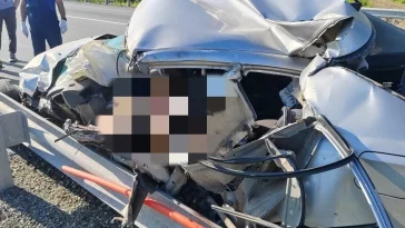 Фото: Автомобиль с подростками разбился на трассе Новосибирск — Ленинск-Кузнецкий 2