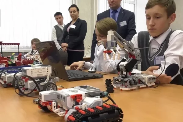 Междуреченская гимназия №6 стала участником проекта от «Сириуса»