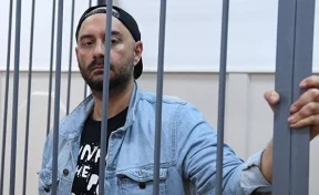 Суд продлил домашний арест режиссёру Серебренникову