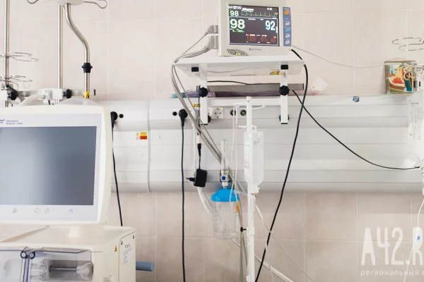 В Новосибирске в реанимации остаётся один пострадавший в ДТП на остановке 