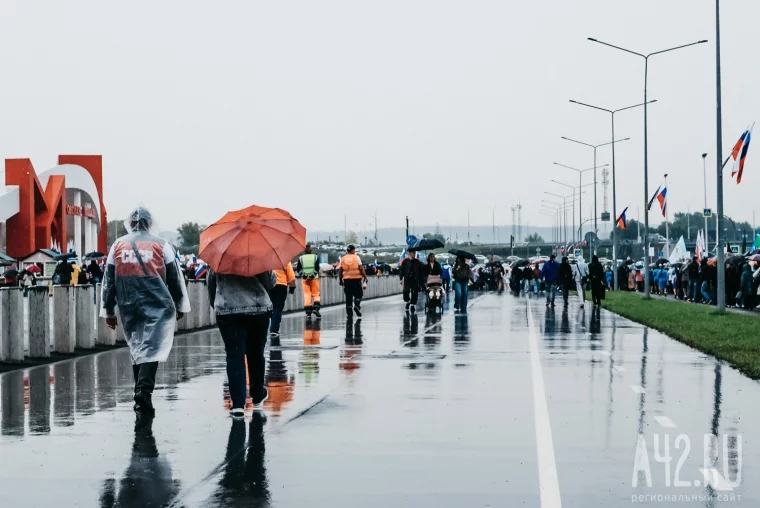 Фото: От шествия до вечернего концерта: как в Кемерове прошёл День шахтёра-2026 63