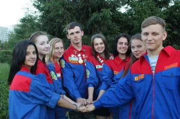 Фото: Кузбасские студенты вошли в состав всероссийского сервисного отряда в Крыму 1