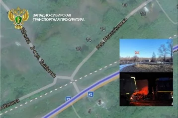 Фото: В Кузбассе грузовик столкнулся с поездом 1