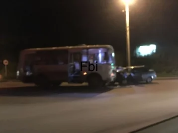 Фото: В кузбасском городе произошла серьёзная авария с автобусом 1