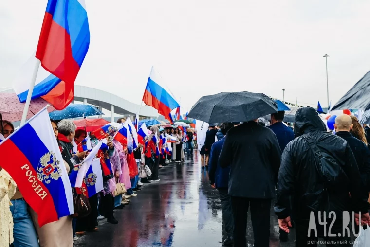 Фото: От шествия до вечернего концерта: как в Кемерове прошёл День шахтёра-2026 66