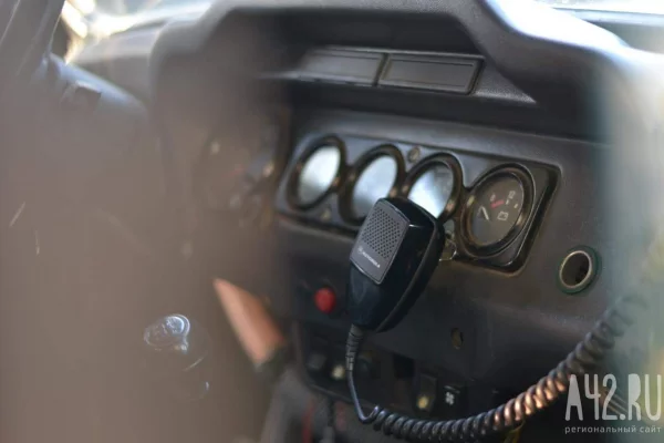 Кемеровчанин похитил микрофон из МФЦ