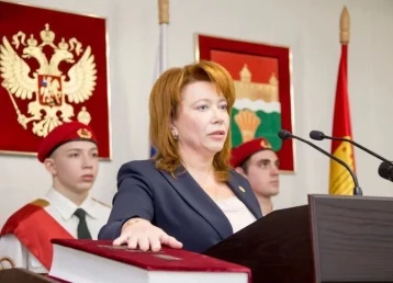 Фото: Глава Кемеровского округа официально вступила в должность 1