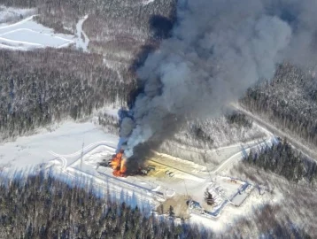 Фото: Следком начал проверку после пожара на нефтяной скважине в Томской области 1
