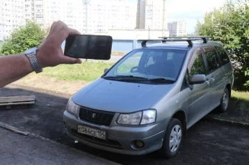 Фото: В Кемерове водителей массово штрафуют за парковку на газоне: прошёл очередной рейд 1