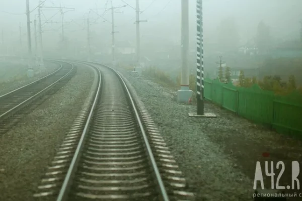 В Крыму из-за ЧП на нефтебазе задерживаются поезда