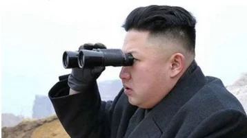 Фото: Ким Чен Ын приказал военным быть готовыми к нанесению удара по Гуаму  1