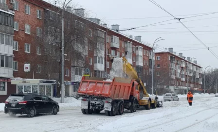 Власти Кемерова рассказали, какие улицы очистят от снега в ночь на 14 января