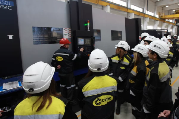 «СУЭК-Кузбасс» открыла двери для школьников выпускных классов