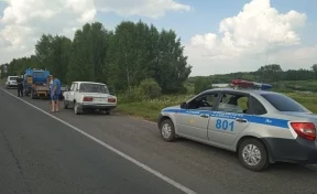 В Кузбассе 16-летний подросток, везущий целую компанию в автомобиле, попался ГАИ
