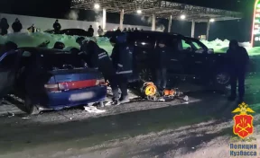 В Кузбассе пьяная женщина за рулём внедорожника травмировала двух человек: суд отправил её в колонию