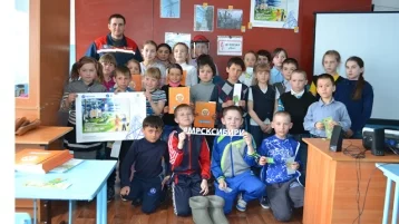 Фото: Кузбасские энергетики проводят разъяснительные беседы со школьниками 1