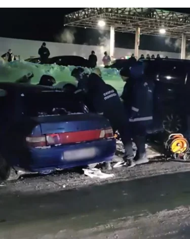 В Кузбассе пьяная женщина за рулём внедорожника травмировала двух человек: суд отправил её в колонию