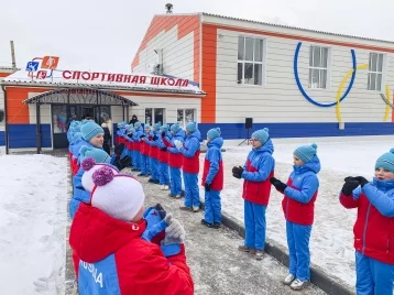 Фото: Детско-юношескую спортивную школу посёлка Краснобродский модернизировали при поддержке УК «Кузбассразрезуголь» 1