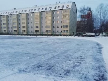 Фото: В Кемерове открываются первые зимние спортплощадки 1