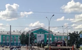 Кемеровчане просят вернуть часы на здание железнодорожного вокзала