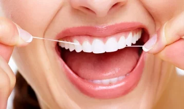 Фото: Учёные заявили об опасности использования зубной нити 1