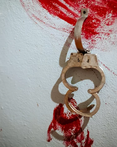 В Истре преступники удерживали и пытали подростков под видом оказания помощи