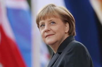 Фото: Стала известна фраза, которую Ангела Меркель шептала во время приступов дрожи 1