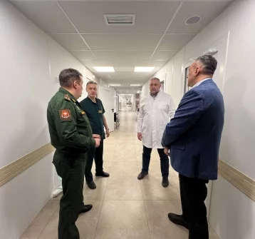 Фото: Глава минздрава Кузбасса проверил медучреждения в Юрге  3