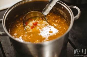 Фото: Диетолог назвал домашний суп, помогающий снизить уровень холестерина  1
