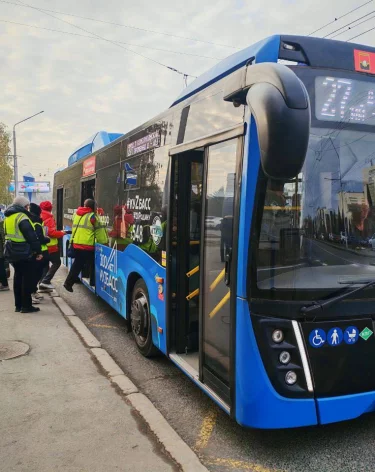 В Кемерове контролёры поймали 3 безбилетников, проверив 26 автобусов