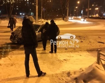 Фото: На бульваре Строителей в Кемерове произошло ДТП 1