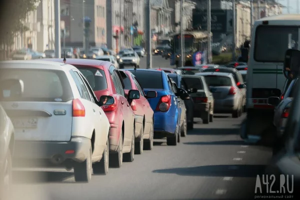 В ГД предложили разрешить привязывать полис ОСАГО к водителю, а не к автомобилю
