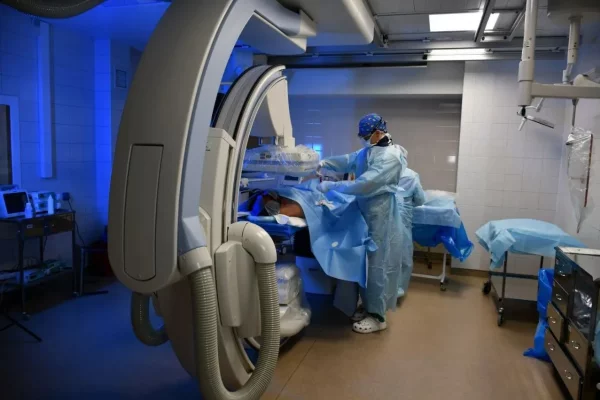 В Кузбассе врачи оперативно спасли 74-летнего мужчину с ишемическим инсультом