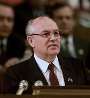 Фото: Михаил Горбачёв увидел в современной обстановке признаки новой холодной войны 1