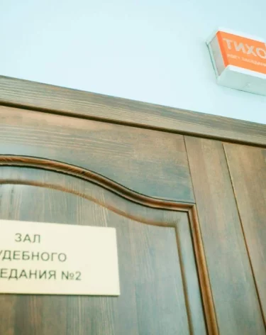 В Кузбассе покупатель получил кухонный гарнитур и почти 160 тысяч рублей в придачу